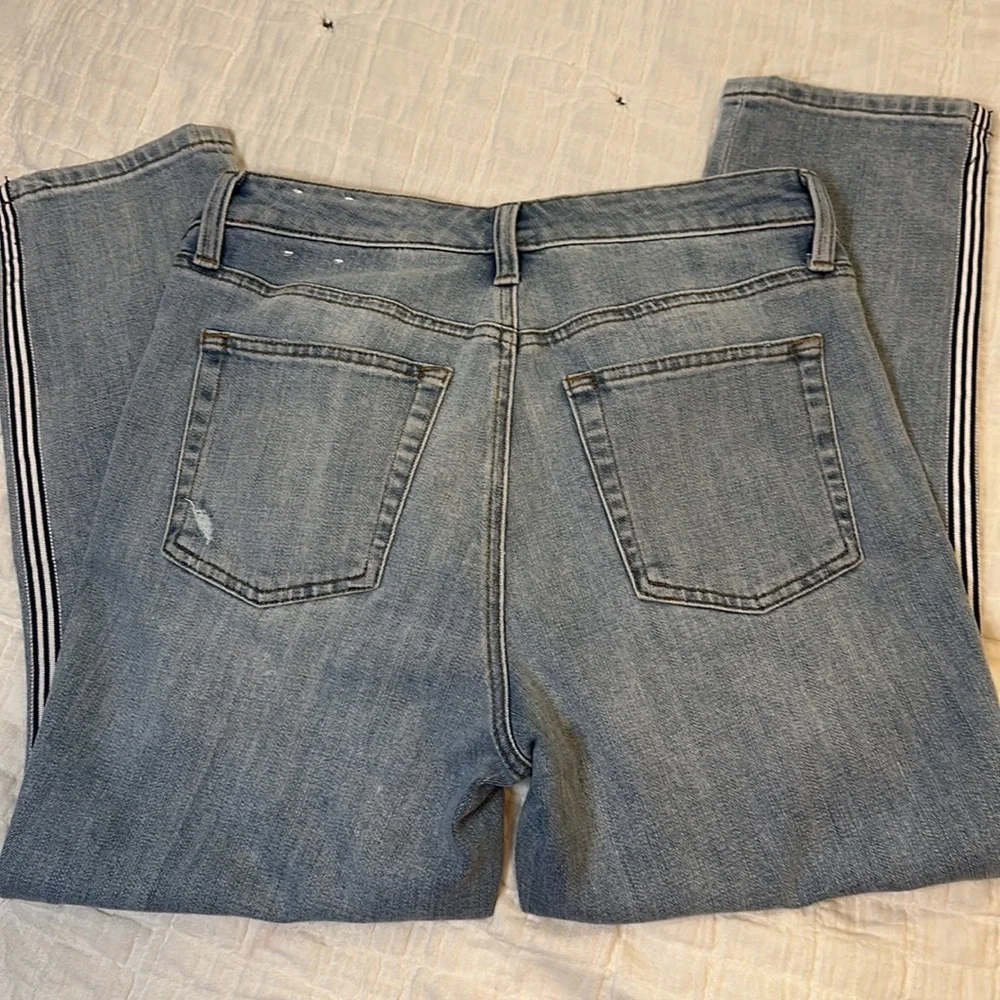 Talbots Modern Ankle Striped Straight Denim Light/Medium Wash Jean Size 6P - Picture 5 of 9